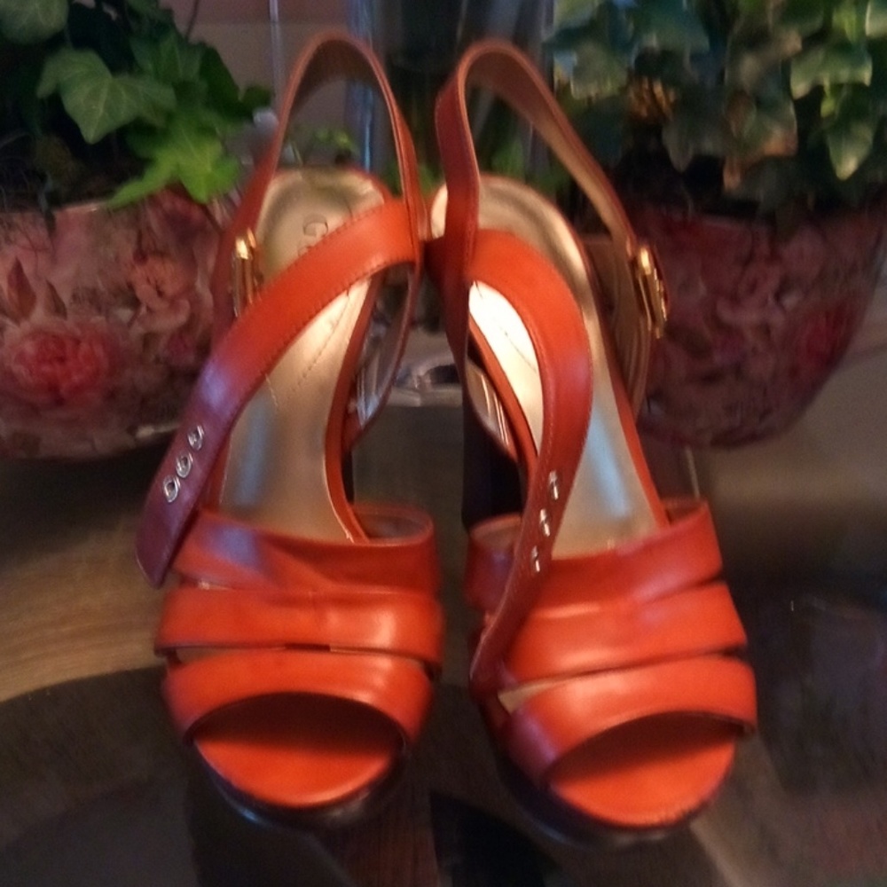 Guess thick heels